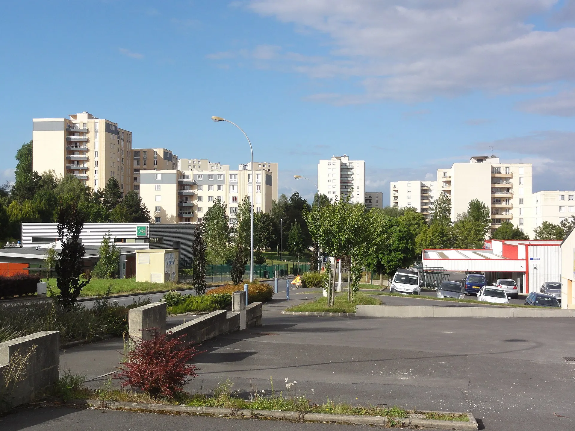 Immeubles d'habitation pour illustrer la déclaration d'occupation d'un logement loué